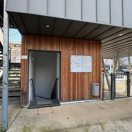 Spacieux T2 Avec Terrasses Et Garage, Animaux Bienvenus - Fr-1-555-111 Aix-les-Bains