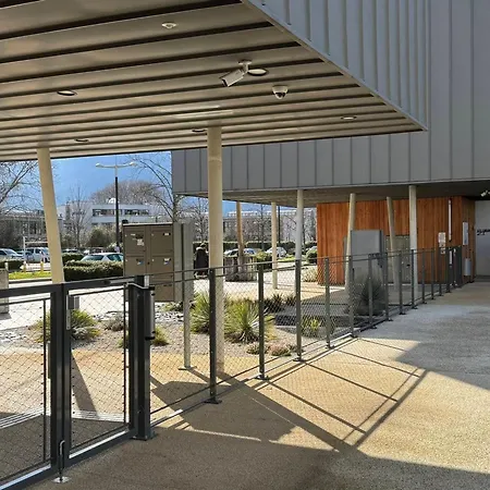 Spacieux T2 Avec Terrasses Et Garage, Animaux Bienvenus - Fr-1-555-111 Apartment *